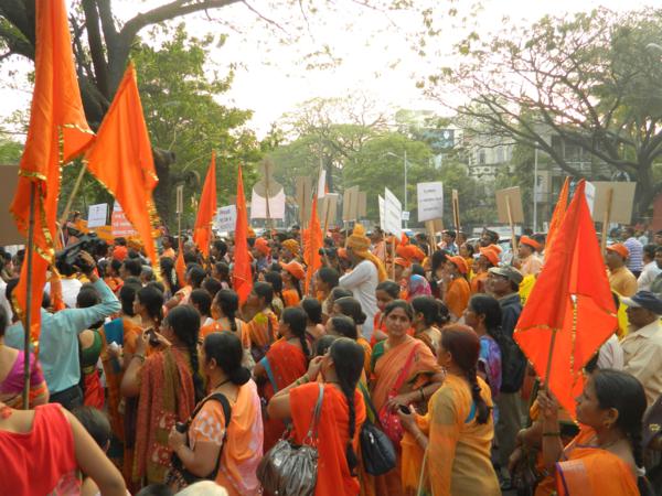Pune : More than 1500 Hindus gathered together to protest against 'saffron terror'